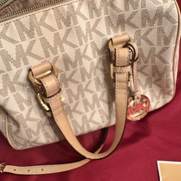 Retro Michael Kors Medium Vanilla Grayson Satchel - Picture 10 of 10